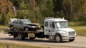 si-hwy-63-crash-beige-car