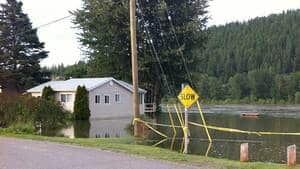 hi-bc-110711-flooding-prince-george-4col