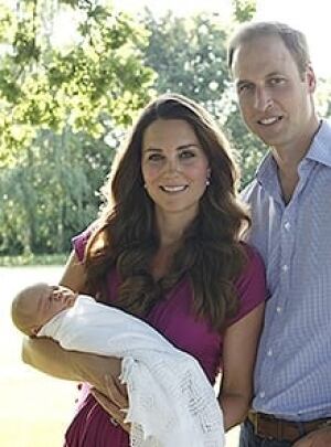si-royal-family-1st-look-220px