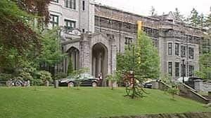 mi-bc-120606-st-georges