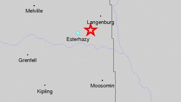 hi-sask-earthquake-120201