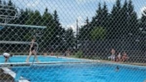 nb-moncton-pool-youth-centre