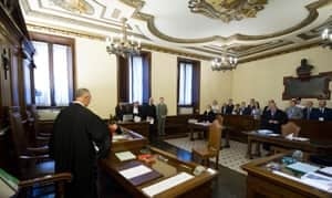 mi-vatican-courtroom-300-rt