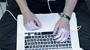hi-nb-computer-hack