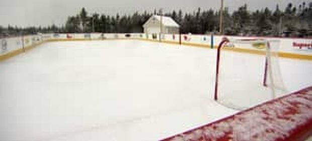 nl-churchill-rink-20130106