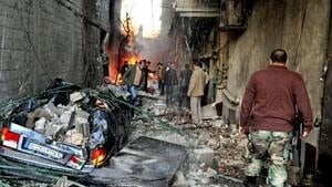 si-syria-bombing-300-ap-03652016