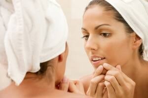 si-acne-300-istock