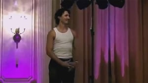 hi-trudeau-striptease