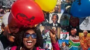 si-mandela-balloons-04741954
