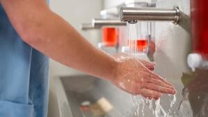 hi-doctor-handwash-istock