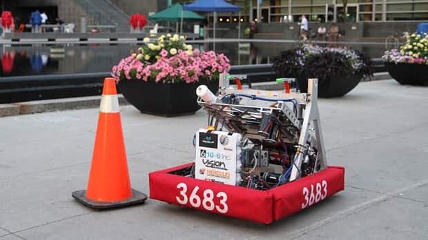 A team of high school students from Waterloo, Ontario's Saint David Catholic Secondary Schools designed and built Shuck, a frisbee-throwing robot for a Ontario tournament.