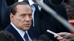 si-berlusconi-rtr2uzzb