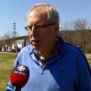 nl-mccurdy-earle-20120421