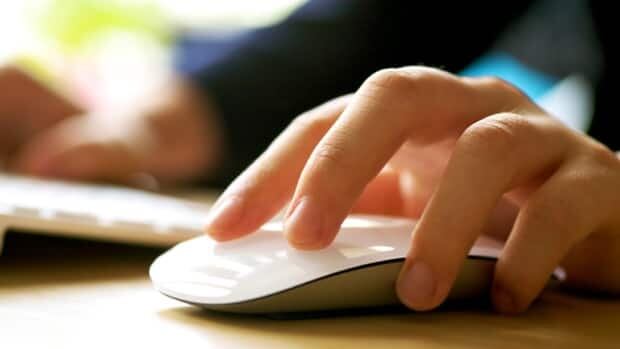 li-620-computer-istock