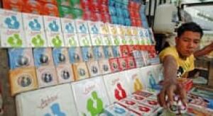 si-condoms-220-cp-rtr2y8f5
