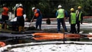 mi-bc-120711-enbridge-spill