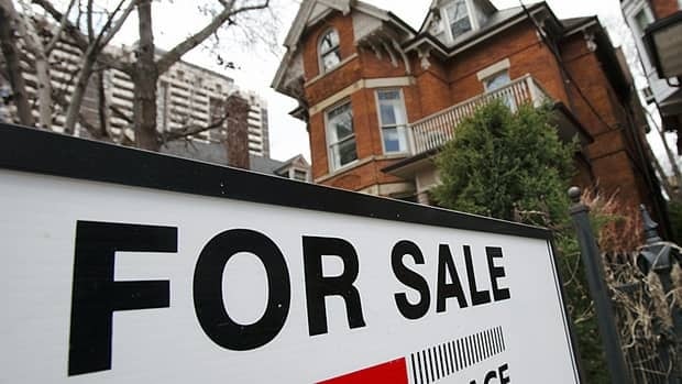 hi-housing-realestate-sign-8col