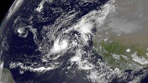 hi-hurricane-humberto-852-r-4col