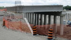 hi-wdr-parkway-girders-installed