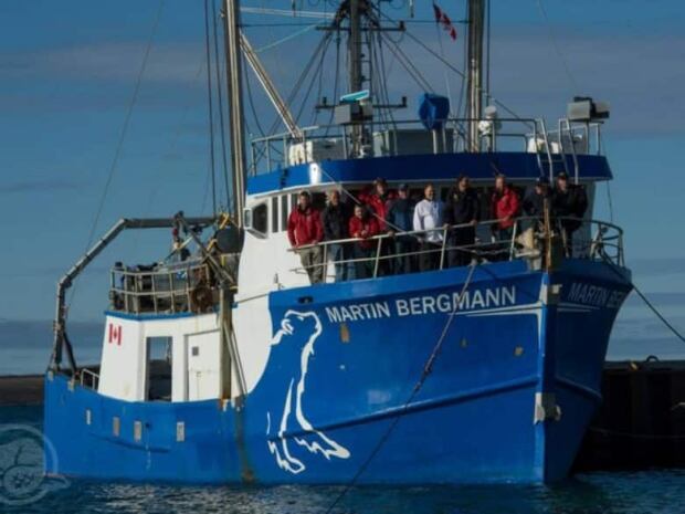 Team on the bow