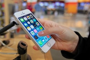 APTOPIX iPhone Sales