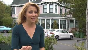 krystin-pellerin-republic-of-doyle-set-20130923