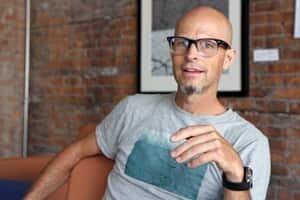 hi-running-filmmaker-852