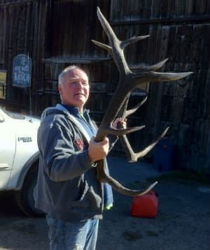 si-bc-121017-elk-antler