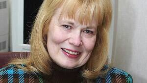 hi-csis-eva-plunkett-996292-300