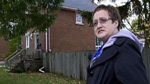 mom-outside-house_16x9_xtra