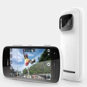 sm-220-nokia-808-pureview