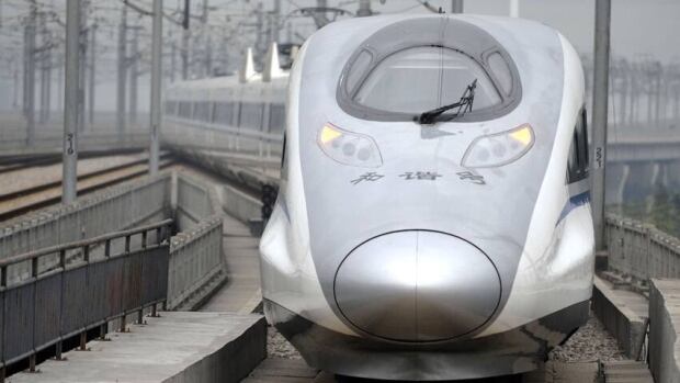 China opens world's longest high-speed rail line | CBC News