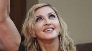 in-300-madonna-russia-cp