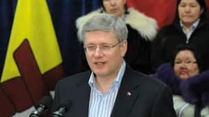 mi-harper-iqaluit-feb-23