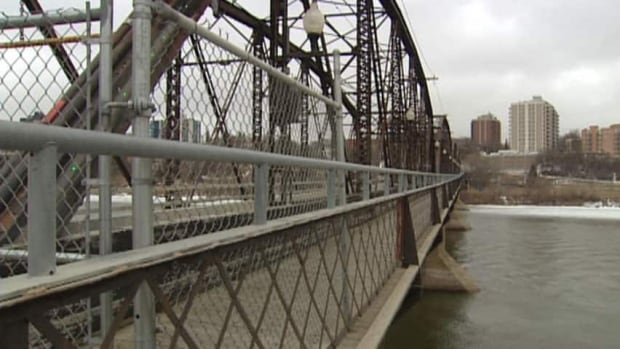 hi-traffic-bridge-cbc