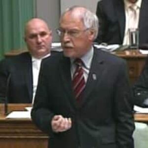 nl-collins-felix-20120612