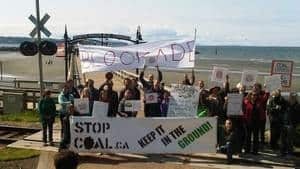 hi-bc-120505-coal-protest-2-4col