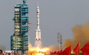 si-china-space-300-ap-02815813