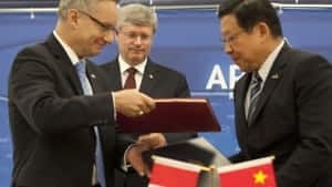 si-harper-apec-china0323051