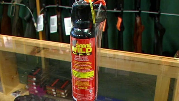 hi-bc-121218-bear-spray