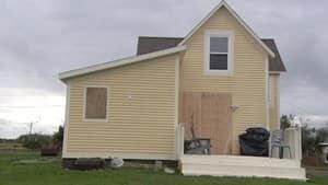 si-house-damaged-20121023