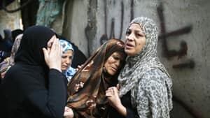 mi-gaza-women-mourners