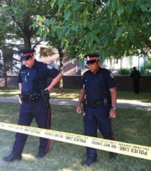 si-220-officers-beach
