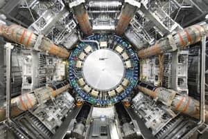 mi-atlas-detector-300-2007-cern