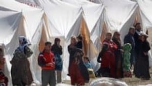 hi-syria-refugees-852-rtr2nm3b-3col
