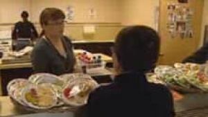 si-cgy-cafeteria-food3