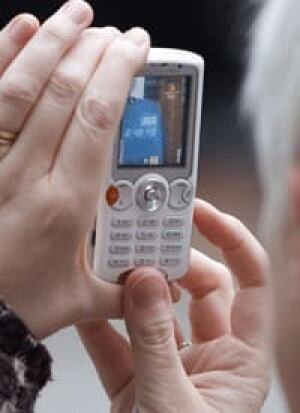 si-cellphone-220-rtxbk82
