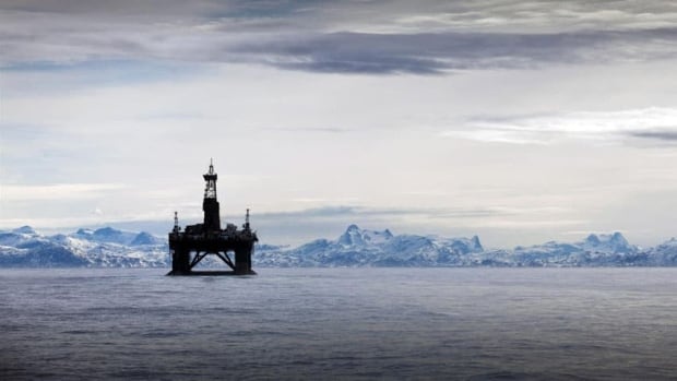 hi-arctic-oil-rig-greeland