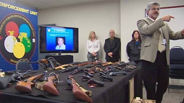 li-bc-110525-meth-bust-weapons-kirk