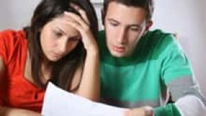 si-worried-couple-istock-22